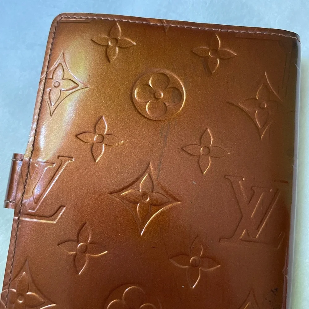 Louis Vuitton Bronze Vernis PM Agenda 🤎 - Picture 11 of 15